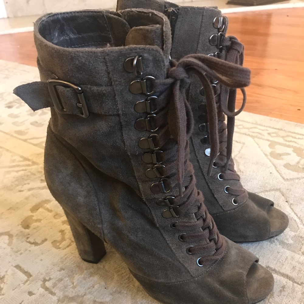 Sam Edelman grey suede booties (size 9)